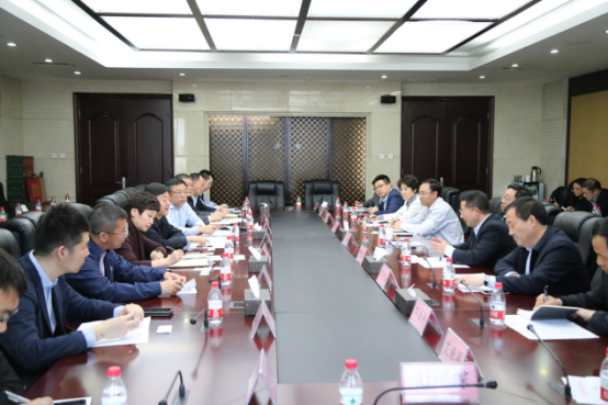金融街集團領導一行赴中國供銷集團調研