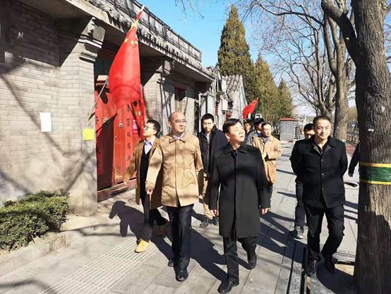 金融街集團領(lǐng)導(dǎo)到國家大劇院西項目檢查維穩(wěn)工作