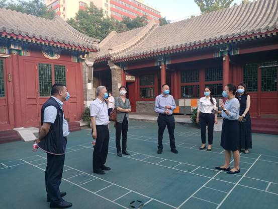 朝陽區(qū)領(lǐng)導一行到教育公司所屬學校、幼兒園調(diào)研